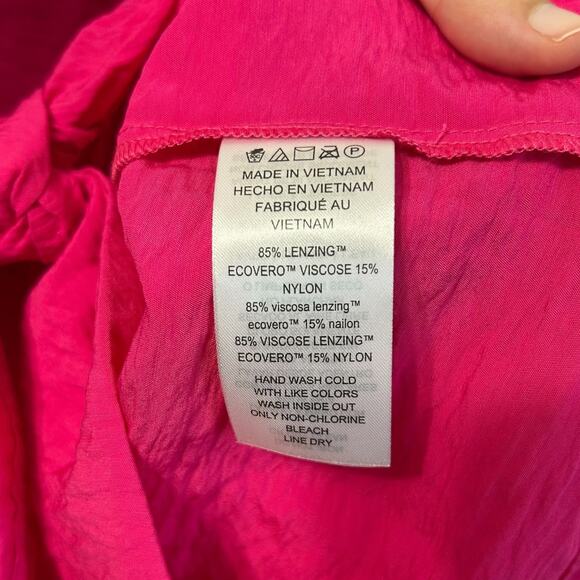 MICHAEL Michael Kors Cropped Tie Waist Shirt NWT Women's Sz M Electric Pink Bold - Picture 6 of 6